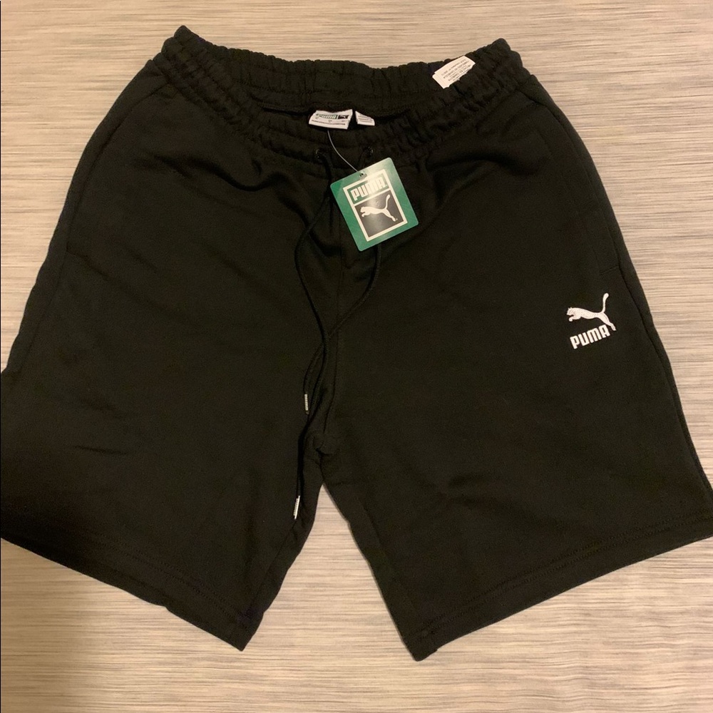 Puma Classic Logo Shorts - Picture 5 of 8
